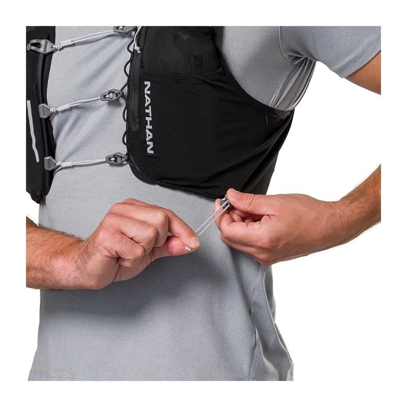 Gilet d’hydratation trail 6 L + 2 flasques souples 592 mL Pinnacle Pro - Nathan - Le Sport Discount pas cher