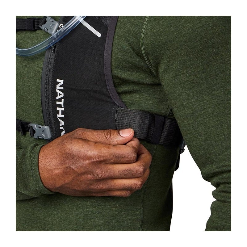 Gilet d’hydratation running 4 L + Poche à eau 1,5 L HyperNight Quick Start 3 - Nathan - Le Sport Discount pas cher